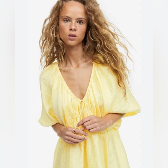 H&M Dresses & Skirts - H&M Oversized Lyocell-blend dress women’s size XXL